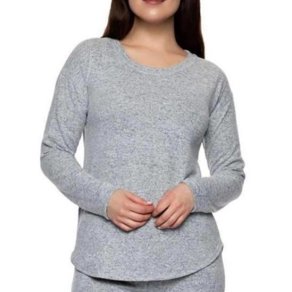 Womens FelinaâLong Sleeve Gray Shirt Loungewear Top